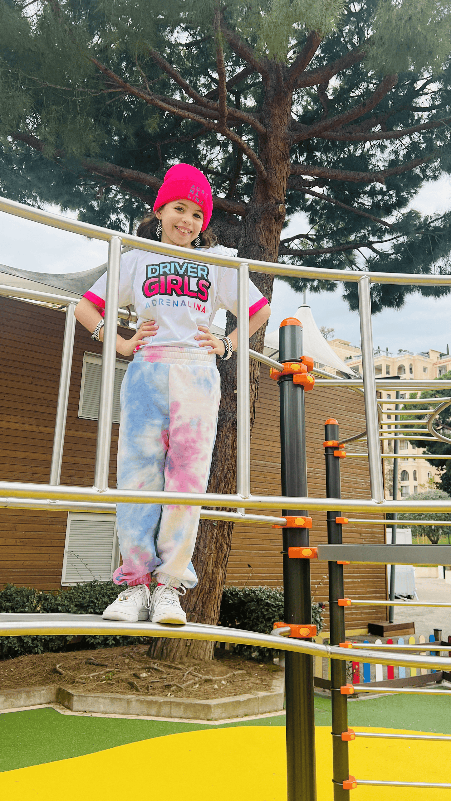 🔥 T-shirt Driver Girls Adrenalina – Confort & style sous ta combinaison ! 🔥