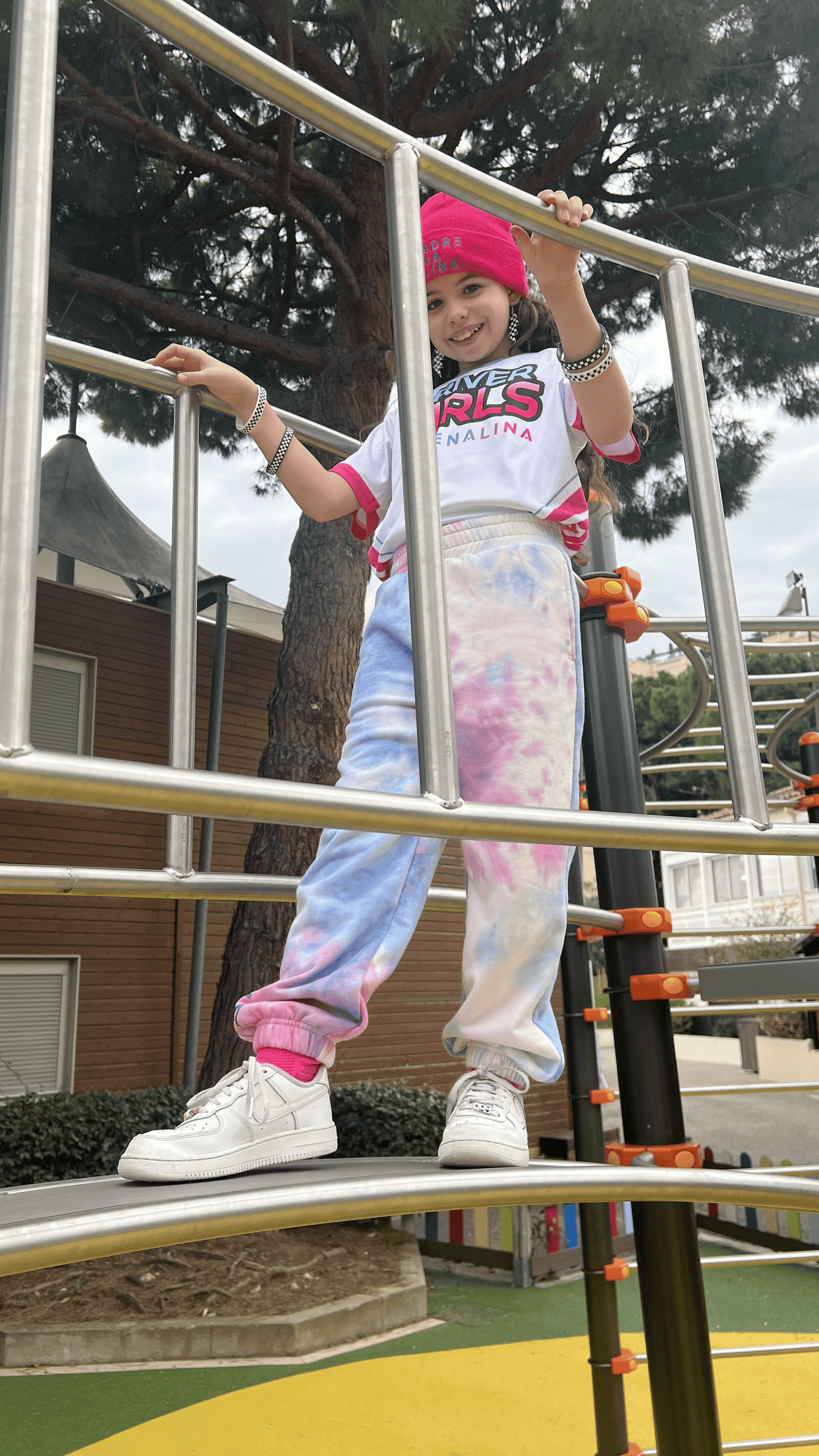 🔥 T-shirt Driver Girls Adrenalina – Confort & style sous ta combinaison ! 🔥